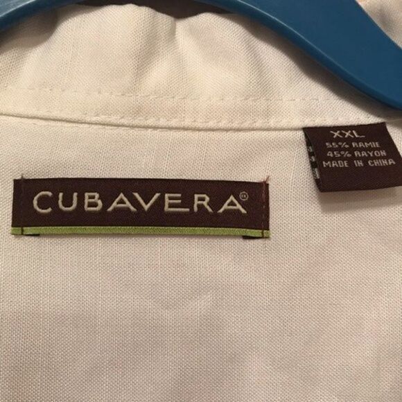 NWOT. Cubavera button down shirt with pockets - Picture 4 of 4